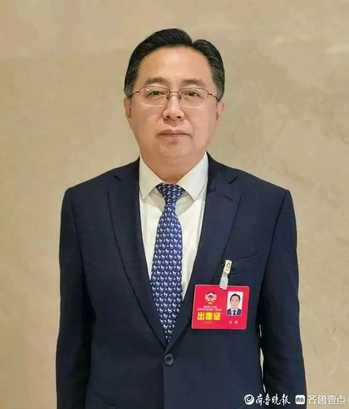 一把手访谈｜王纮：扩大优质普通高中招生规模播报文章