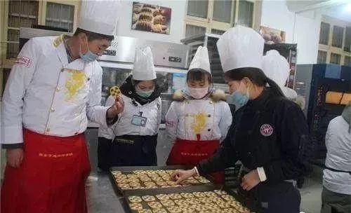 致富经花毛豚_养殖花毛豚_养殖花毛豚收益与销售
