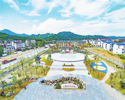 特大虾养殖技术_大虾养殖视频教程_大虾养殖