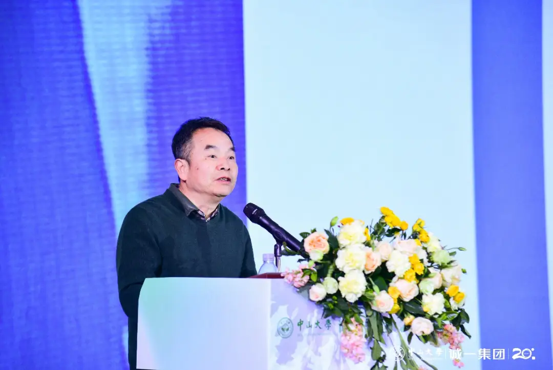 白虾养殖水质要求_中国水产养殖白虾技术_水产养殖虾视频