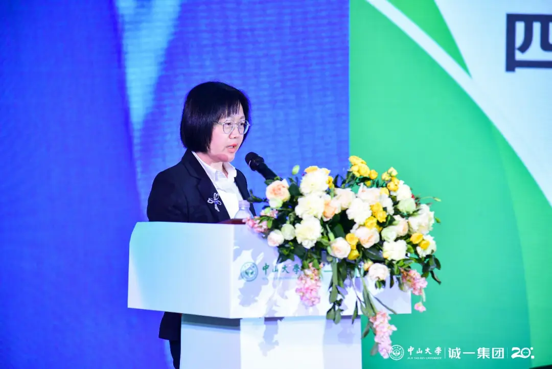 白虾养殖水质要求_水产养殖虾视频_中国水产养殖白虾技术