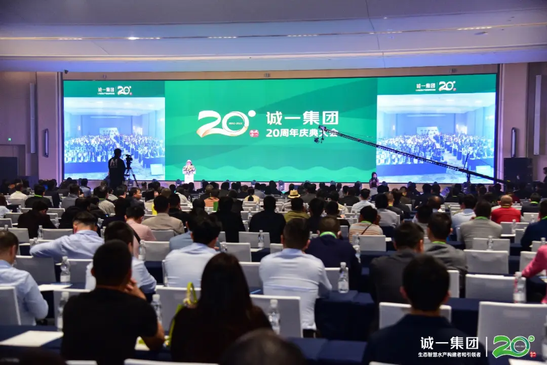中国水产养殖白虾技术_白虾养殖水质要求_水产养殖虾视频