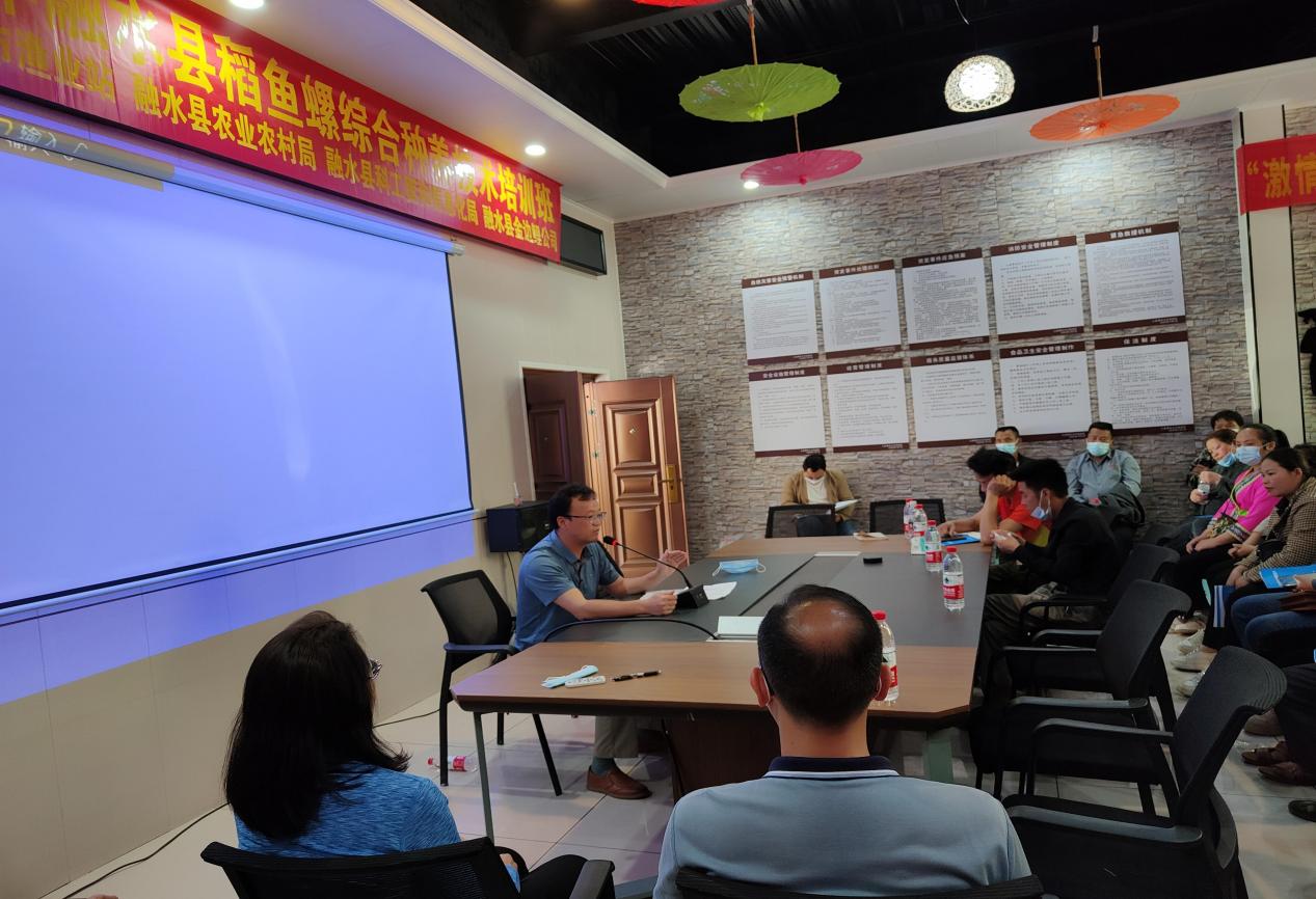 致富养殖家禽技术有哪些_致富养殖家禽技术培训_家禽养殖致富技术