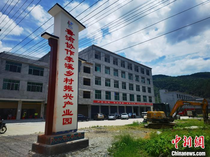 致富经大闸蟹养殖视频_致富经大闸蟹_大闸蟹致富经