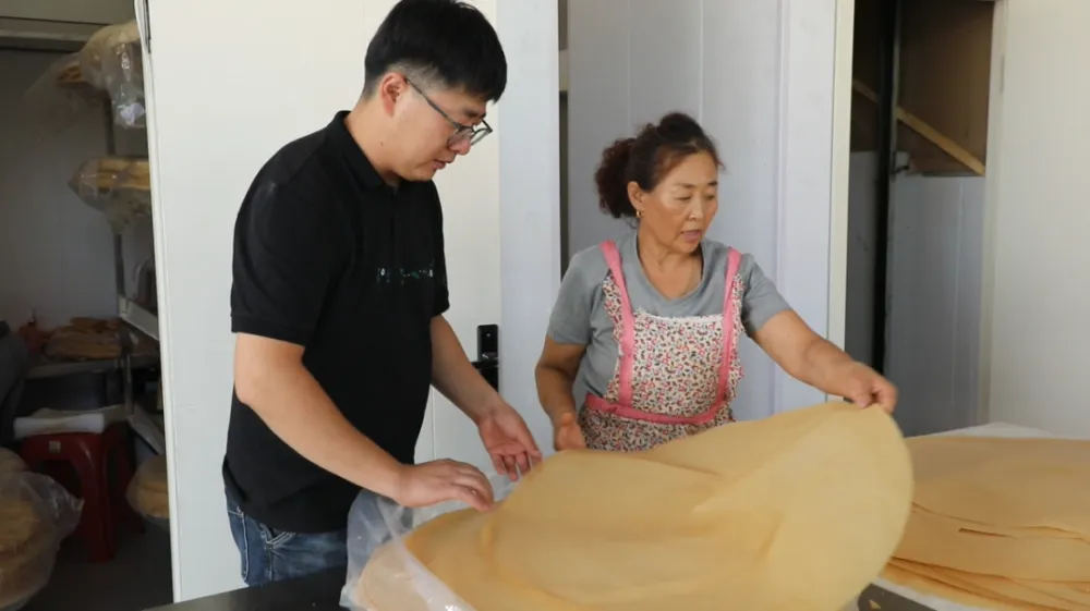 致富经煎饼_煎饼致富经_致富经煎饼杨龙