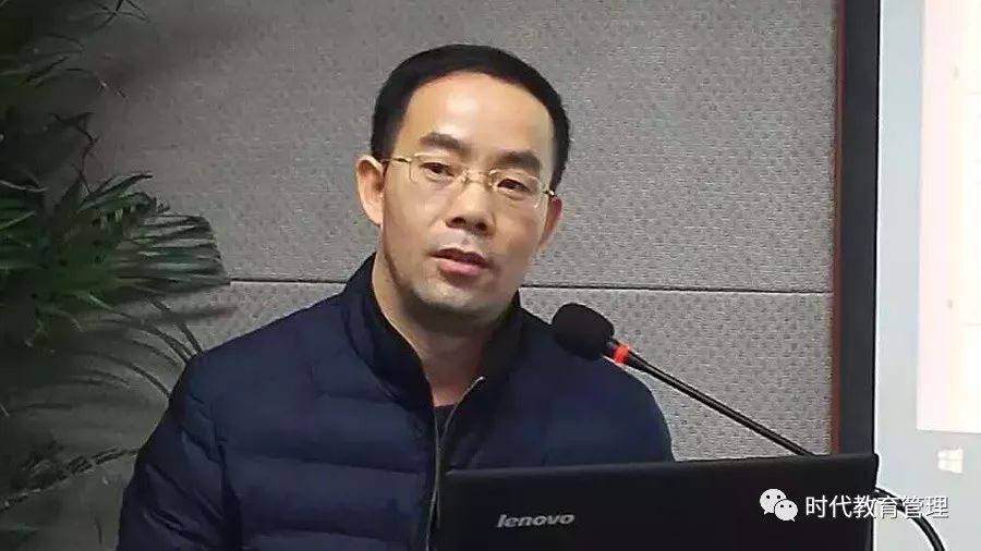 黄为：重视高素质师资队伍建设，推进民办学校高水平发展
