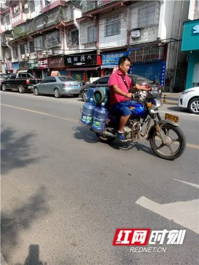 脱贫路上致富“经”