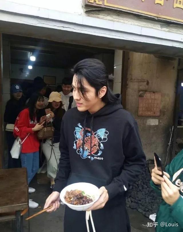 长丝瓜歺厅致富经_致富经丝瓜种植视频_致富经丝瓜水卖8000万