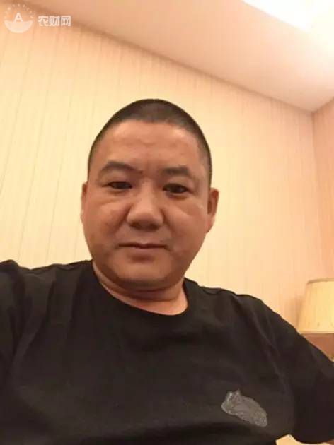 致富经辣椒种植视频_河南种植辣椒_致富经河南男子种辣椒