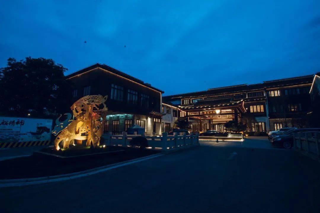 笋壳鱼人工养殖_养笋壳鱼一亩要投资多少钱_酒店笋壳鱼的养殖技术