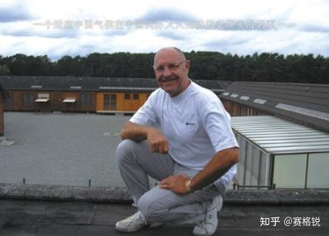 养鸽致富经_鸽子养殖村民致富_养鸽致富视频