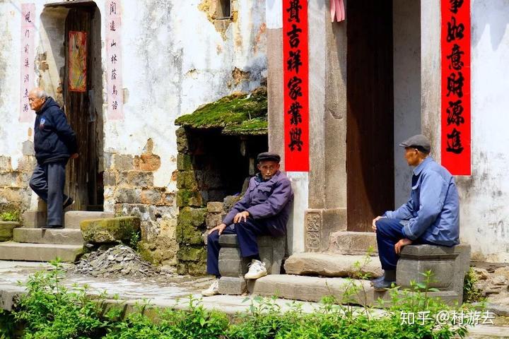 小溪石斑鱼养殖技术_小溪石斑鱼养殖技术和环境_小溪石斑鱼养殖技术鱼怎么繁殖