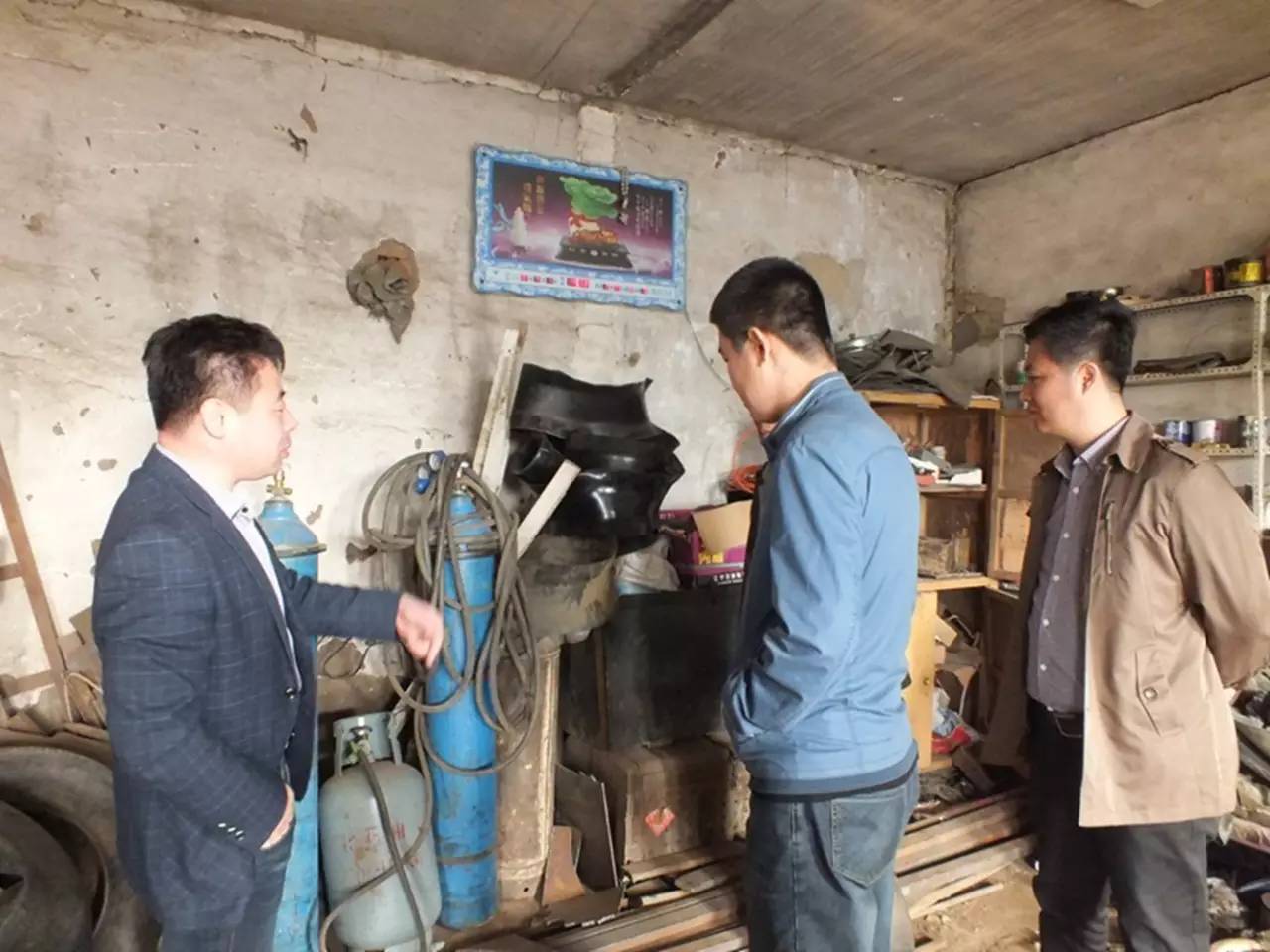 旱甜瓜种植致富_甜瓜种植条件_致富经甜瓜种植视频