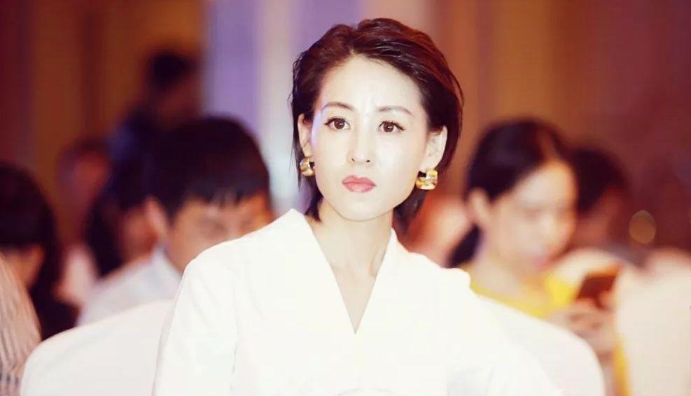 致富经女记者李谧孜_致富经女记者李谧孜_致富经栏目记者全名单