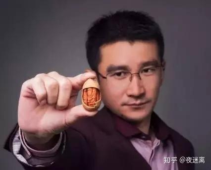 三只松鼠上市：技校毕业的他，凭什么日入6.8亿？