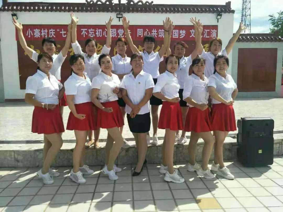 农村养殖致富带头人的事迹_养殖巾帼致富带头人的事迹_农村致富带头人先进事迹养牛
