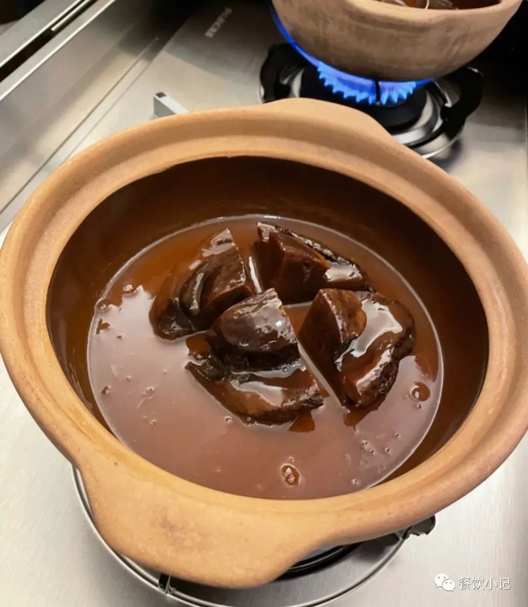 鲍鱼淡水能养殖技术_淡水能养殖鲍鱼吗_鲍鱼养殖咸水还是淡水