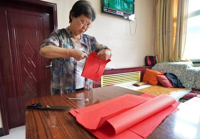 致富经王大军_致富经豆米大王视频_80米大王乌贼图片