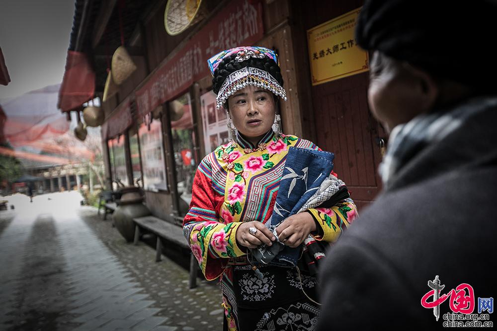 羌寨里的“致富经”： 特色文化旅游走出致富路
