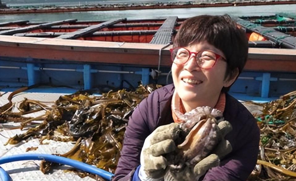 养殖人工鲍鱼技术要求_鲍鱼人工养殖技术_人工养殖鲍鱼的功效和作用
