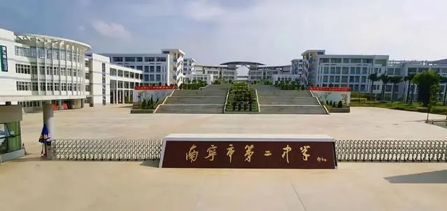 高中经验交流发言稿_高中经验分享演讲稿_优质高中学习经验