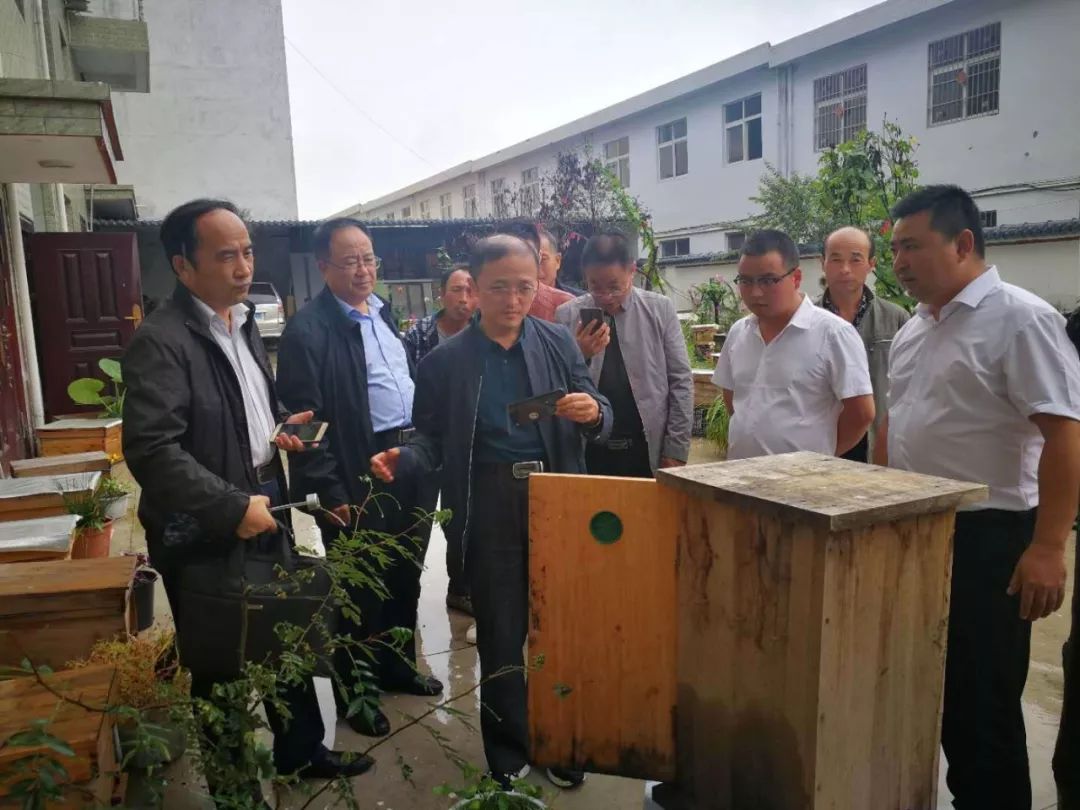 西北养殖业什么最赚钱农村_西北养殖致富_西北养殖业