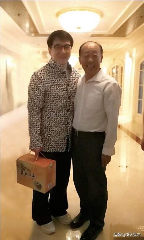 山西大瑞食品公司李瑞带着浑源凉粉走世界