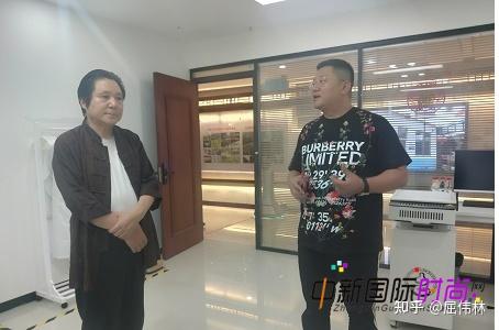 艾草养鸡_种植艾草喂鸡致富_致富种植艾草喂鸡好吗