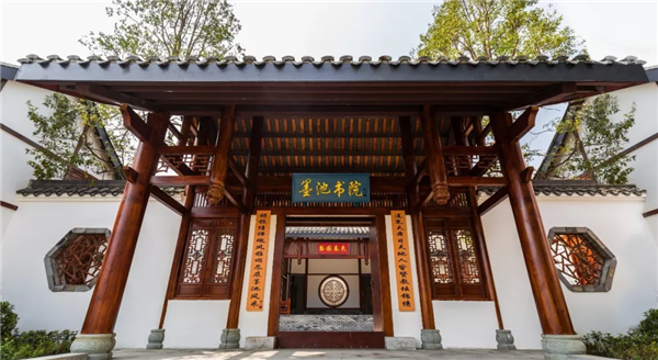 引进民办优质学校经验材料_引进民办学校的好处_引进优质民办学校的反思与建议