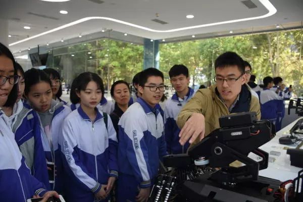 优质公司管理经验分享会_分享管理经验的标题_分享管理经验文案