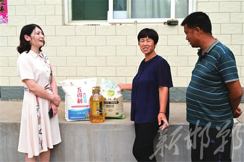 母鸡养殖致富项目_致富母鸡养殖项目介绍_致富经养鸡案例