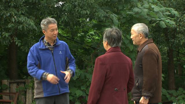 辞了铁饭碗，拒绝50万年薪，鱼塘里有什么吸引着他？