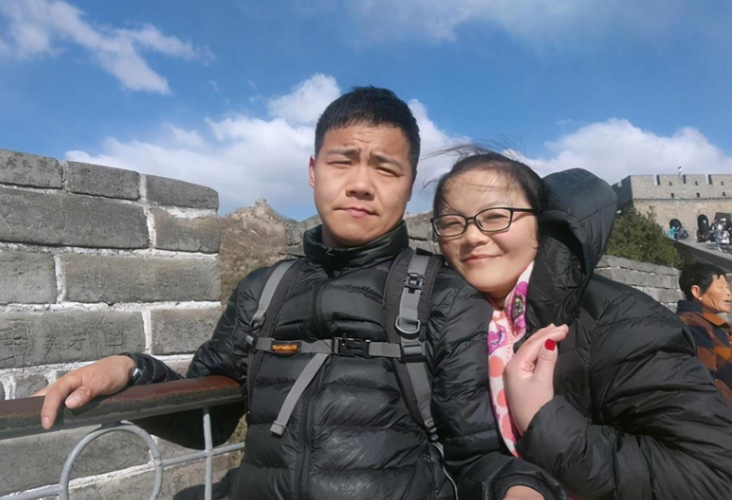 残疾人致富故事_所有残疾人致富经_残疾的富人