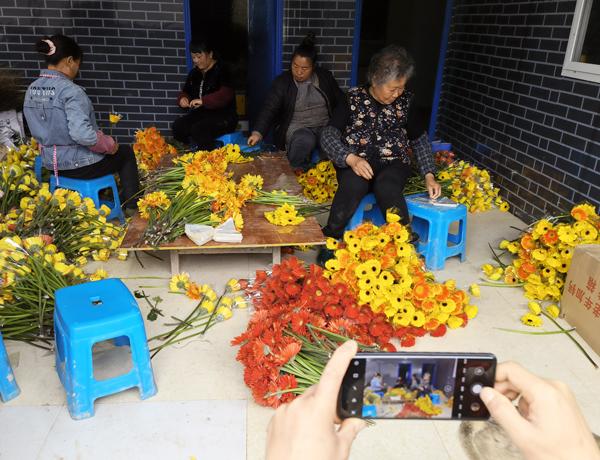 贵州养殖业什么最赚钱_贵州致富养殖_贵州养殖户