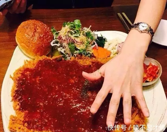 致富经黑猪_致富经散养猪视频_散养黑猪 致富经