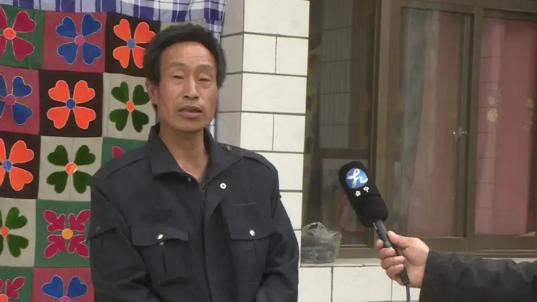 视频致富养殖黑牛是真的吗_养殖黑牛赚钱吗_黑牛养殖视频致富经