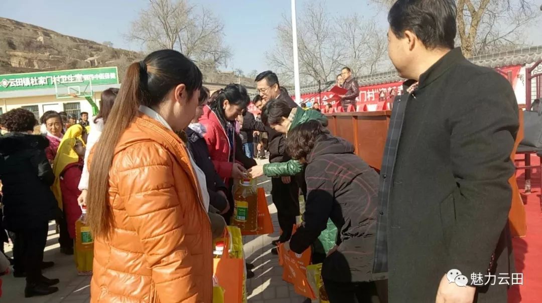 养殖斑鸠前景怎么样_致富养殖斑鸠图片_致富养殖斑鸠