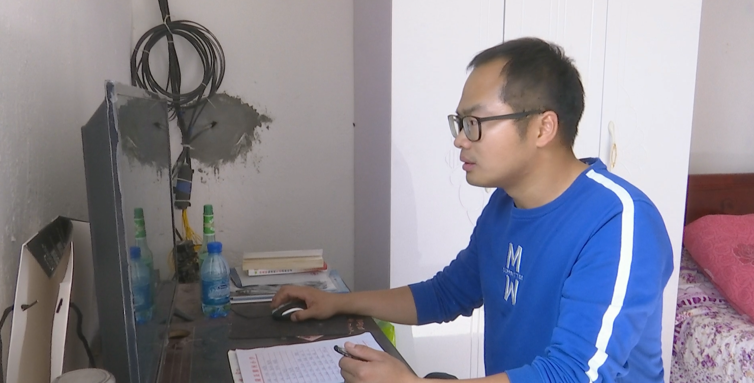 《致富经》 青蛙_《致富经》 青蛙_《致富经》 青蛙