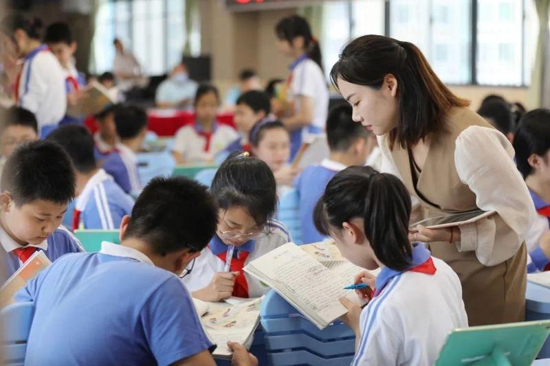 高中学生经验分享发言稿_优质高中生学习经验_高考优秀学生经验分享