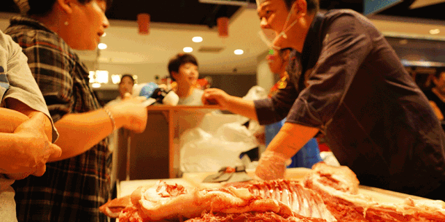 致富经肉羊养殖视频_种羊肉养殖致富_肉羊养殖项目