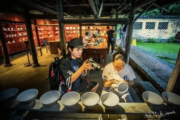 抖音旅游优质博主经验_抖音上的旅游博主靠什么赚钱_抖音旅游vlog博主