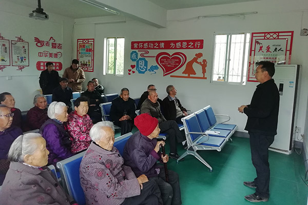 养殖致富不忘群众_致富网农村项目养殖业_致富养殖信息