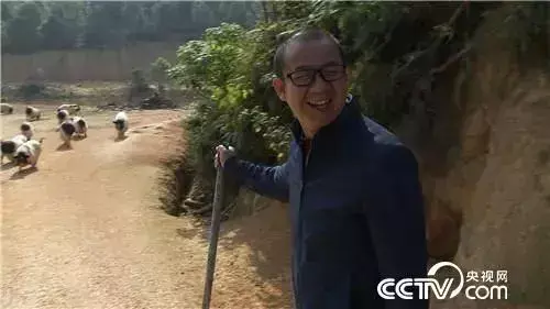 一个简单的习惯，让这位养猪的潮汕人财源广进！