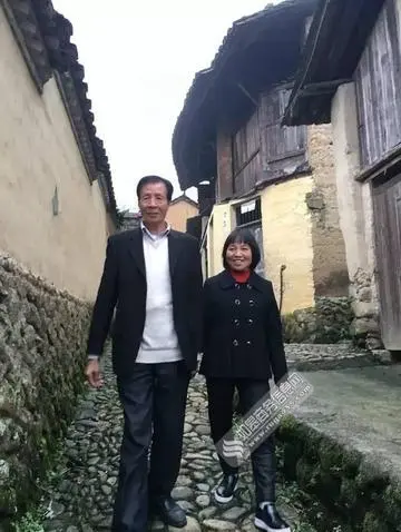 cctv-7《致富经》 梁玉颜_cctv-7《致富经》 梁玉颜_cctv-7《致富经》 梁玉颜