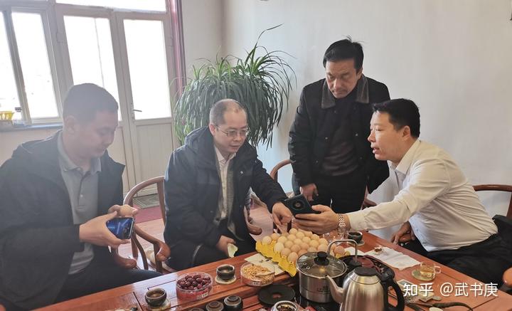 养殖土鸡蛋成本与利润_致富土鸡蛋养殖_土鸡蛋养鸡专业户