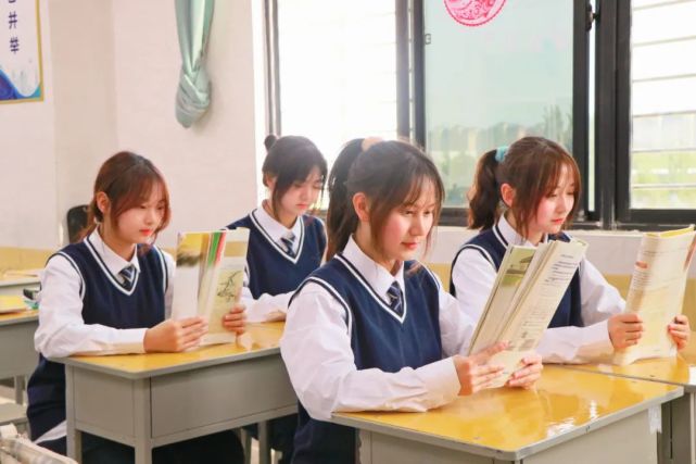 高中学生经验分享发言稿_优质高中学习经验_高中经验分享演讲稿
