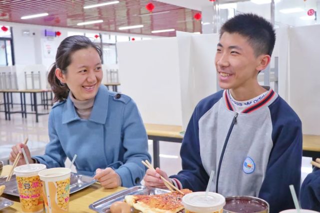 高中经验分享演讲稿_优质高中学习经验_高中学生经验分享发言稿