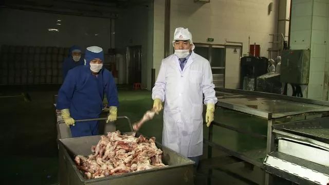 cctv7致富经猪蹄_致富经餐饮牛蹄_致富经红烧猪脚