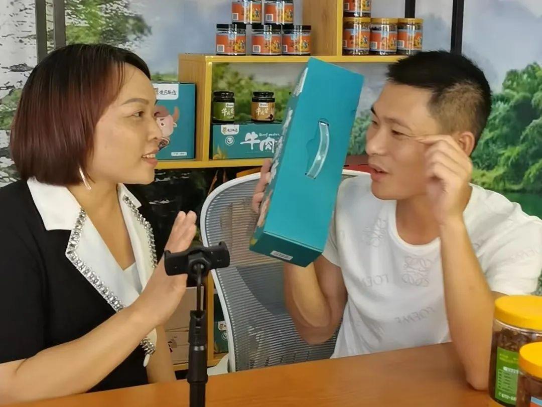 七彩山鸡成本及利润_致富经七彩山鸡养殖视频_致富经七彩山鸡创业