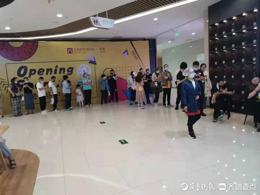 山东锦鲤养殖场排名_东营养殖锦鲤致富新闻事件_锦鲤养殖基地